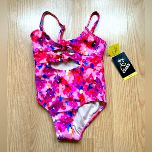 Girls one piece bathing suit. NWT NEVER WORN